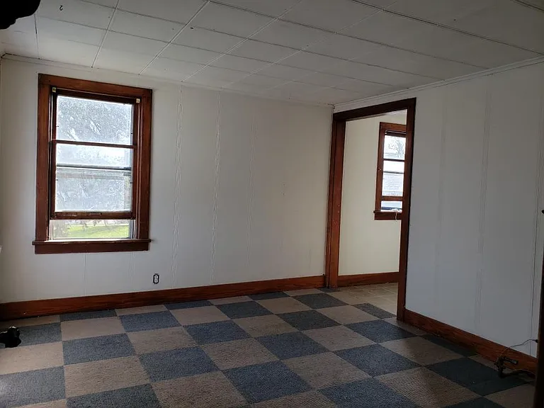 209 1/2 N Pearl St #2 — Photo 7