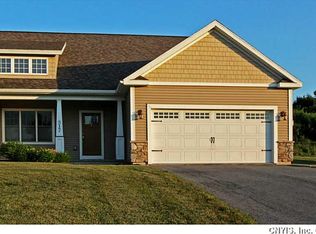 317 1st St, Canastota, NY 13032