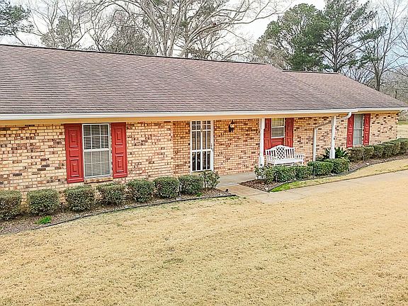 3rd image of 107 Saint Augustine Dr