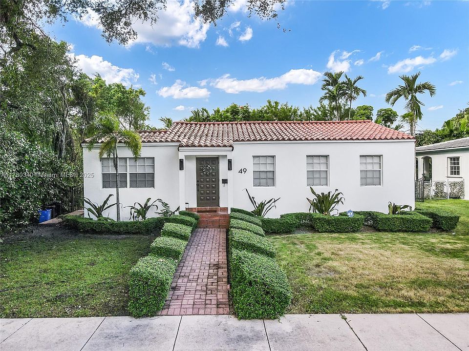 1st image of 49 Alcantarra Ave