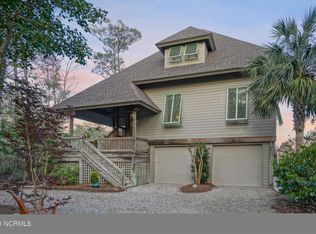 615 Marsh Grass Ct, Southport, NC 28461