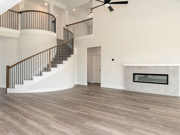 1609 Whisperwood Way — Photo 8