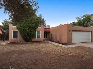 1721 Hiawatha Dr NE, Albuquerque, NM 87112