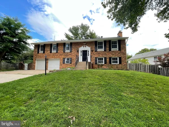 4612 Herend Pl, Fairfax, VA 22032