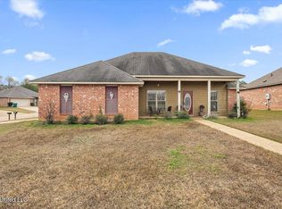 469 Fairway Ave, Byram, MS 39272