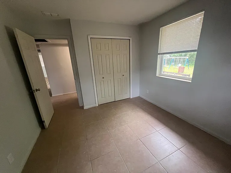 5749 Merrill Rd — Photo 10