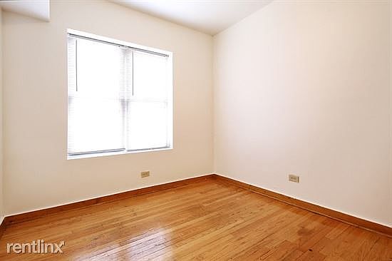 6306 S Artesian Ave Apartments Chicago Bedroom_01