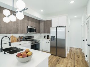 1701 S 24th St #2, Philadelphia, PA 19145
