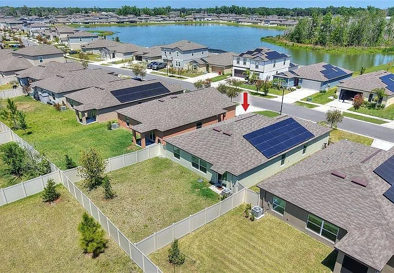 3603 Natural Trace St — Photo 3