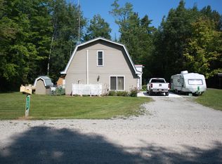 1858 S Cruzen Rd, Harrisville, MI 48740