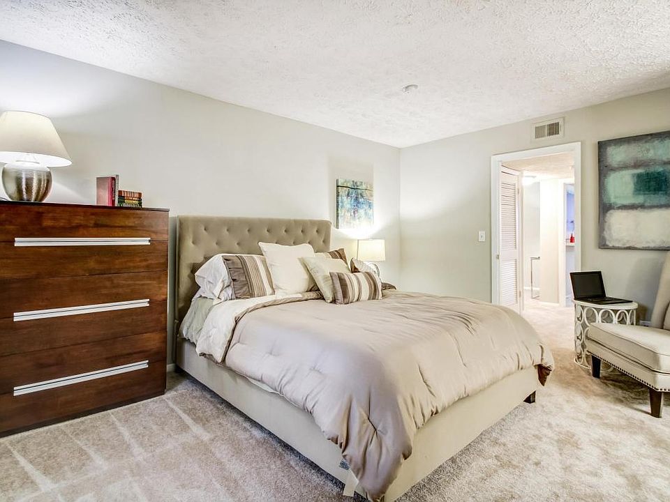 Dunwoody Crossing 700 Summit Place Dr Sandy Springs GA Zillow