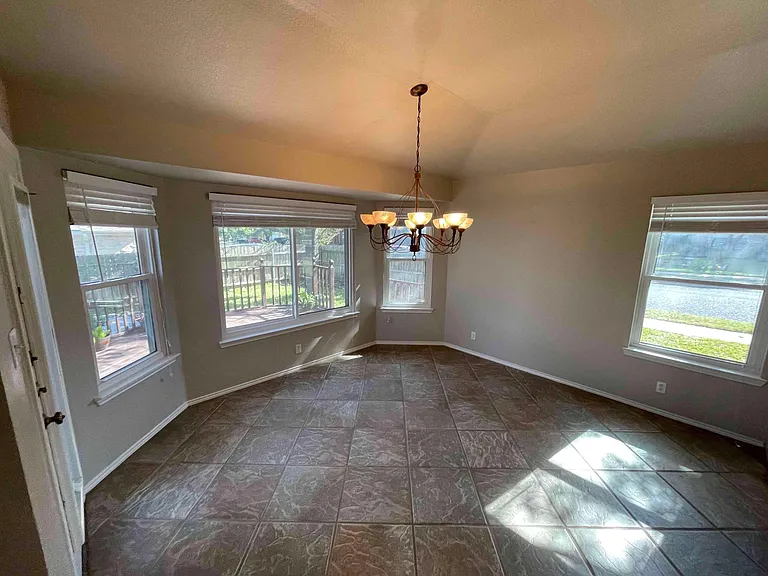 16901 Abyssinian Ln — Photo 22