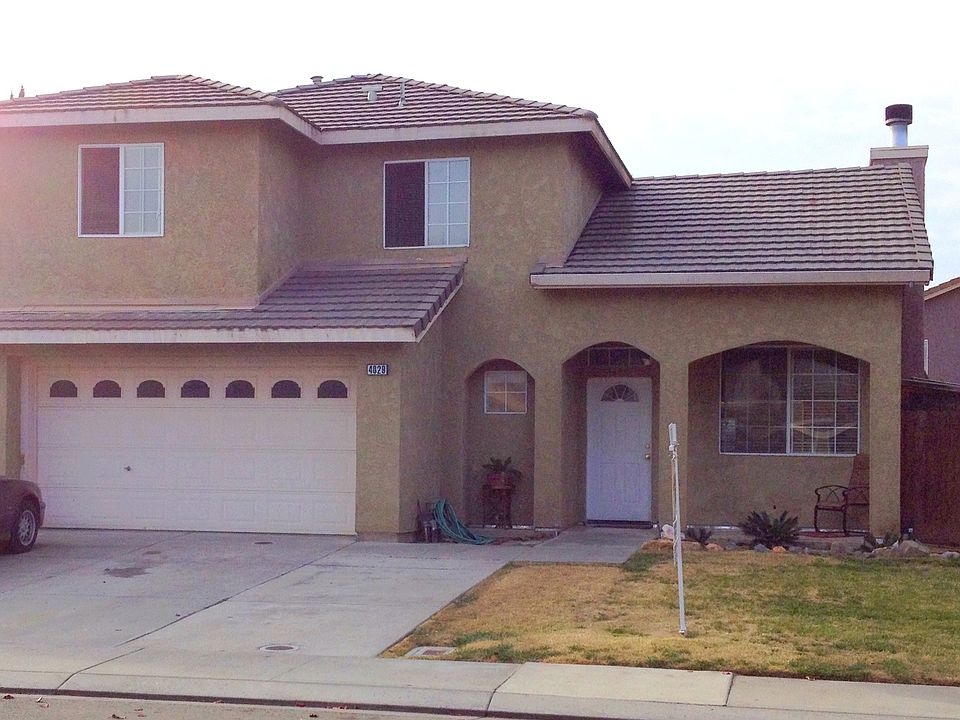 1st image of 4029 Royal Windsor Dr