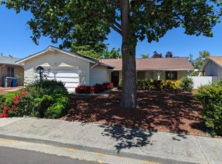 143 Rainier Cir, Vacaville, CA