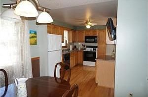 3rd image of 203 Belmont Ct E