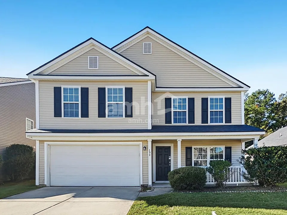 132 Wildberry Ln