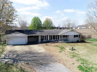 2551 Kirksey Rd, Murray, KY 42071