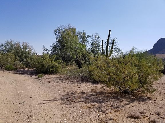 2nd image of 7318 N Desert Post Ln