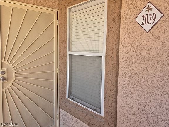 4th image of 1150 N Buffalo Dr APT 2039