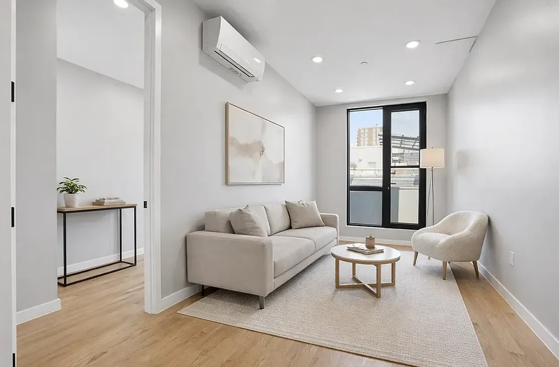 356 East 8th Street — Photo 2