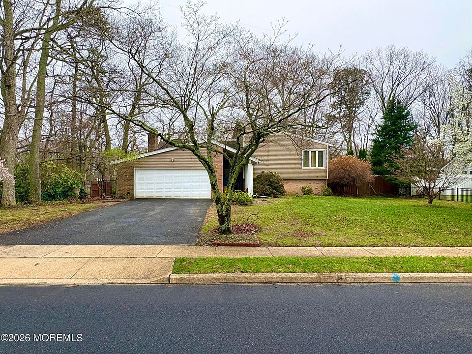 1st image of 15 Birmingham Drive