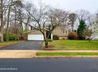 15 Birmingham Drive, Jackson, NJ