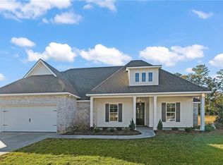 1660 Sweet Pea Ct, Madisonville, LA 70447