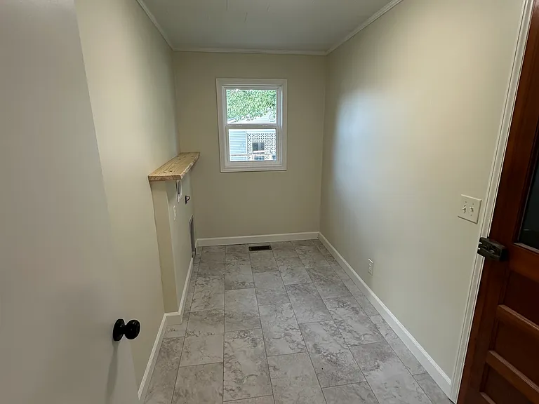 165 Wheelertown Ave #1 — Photo 10