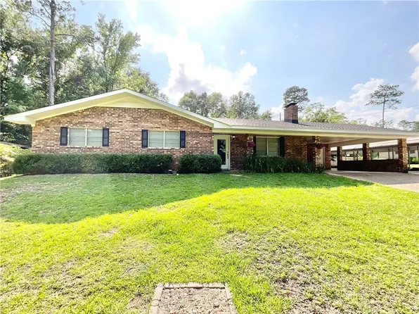 137 Dana Dr, Pineville, LA 71360