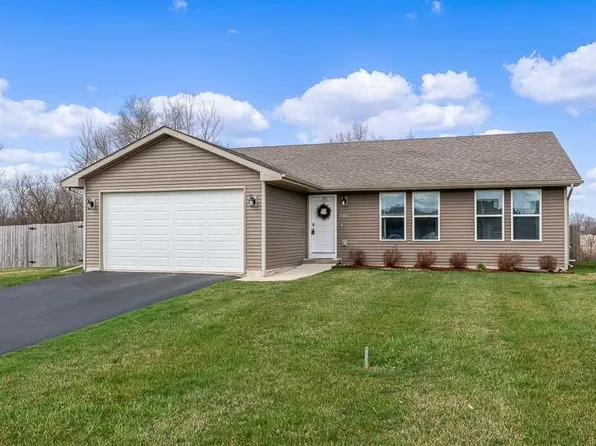 15044 Yellowstone Dr, South Beloit, IL 61080