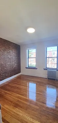 Rented by Axxess Realty Group | media 8