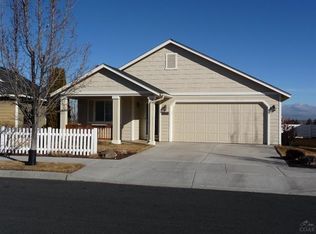 3558 SW 29th St, Redmond, OR 97756