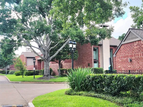 7447 Cambridge St, Houston, TX 77054