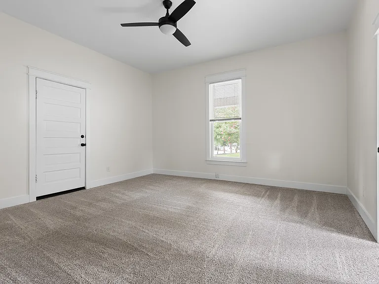 309 Bon Air Ave #1 — Photo 7