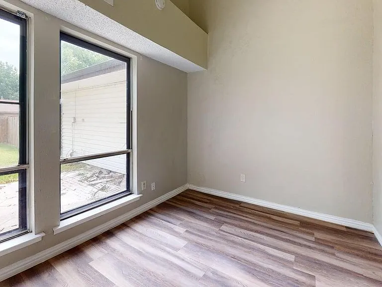 Bedroom 1A