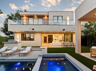 11947 W Charnock Rd, Los Angeles, CA 90066