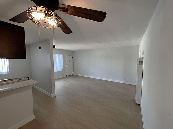 4th image of 20903-07 Amie Ave