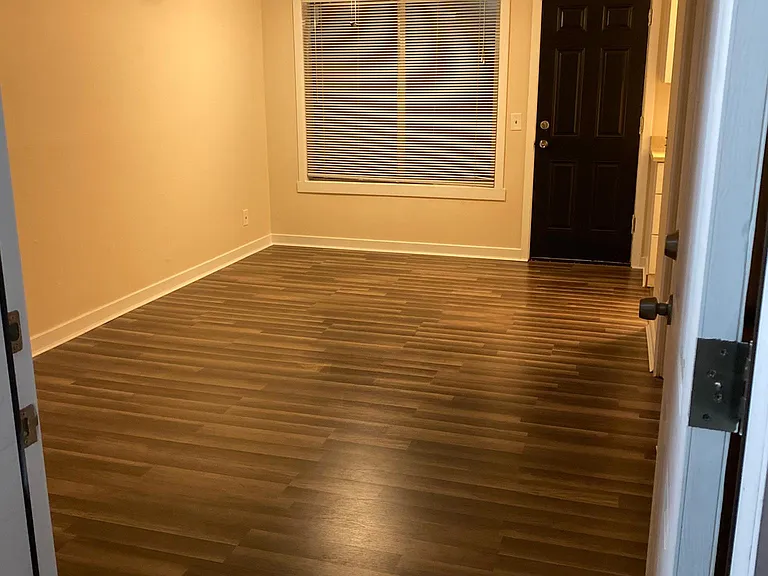 9507 Winona St SW — Photo 11