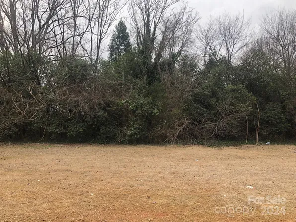 2230 Carmel Rd, Charlotte, NC 28226
