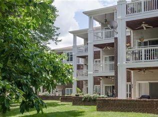 757 Peninsula Dr, Davidson, NC 28036