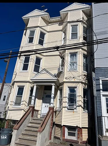 422 Saint Pauls Ave #5 Photo 1