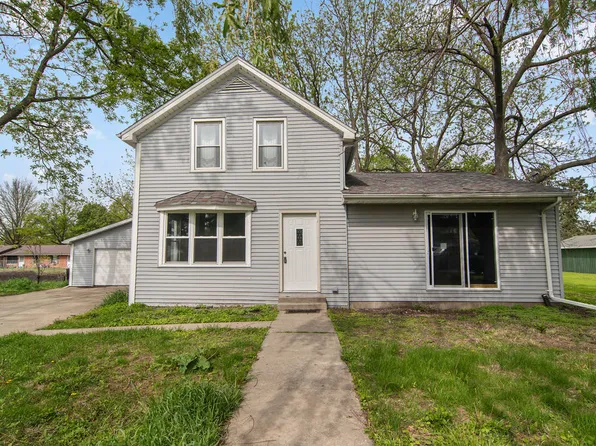 102 8th Ave, Mendota, IL 61342