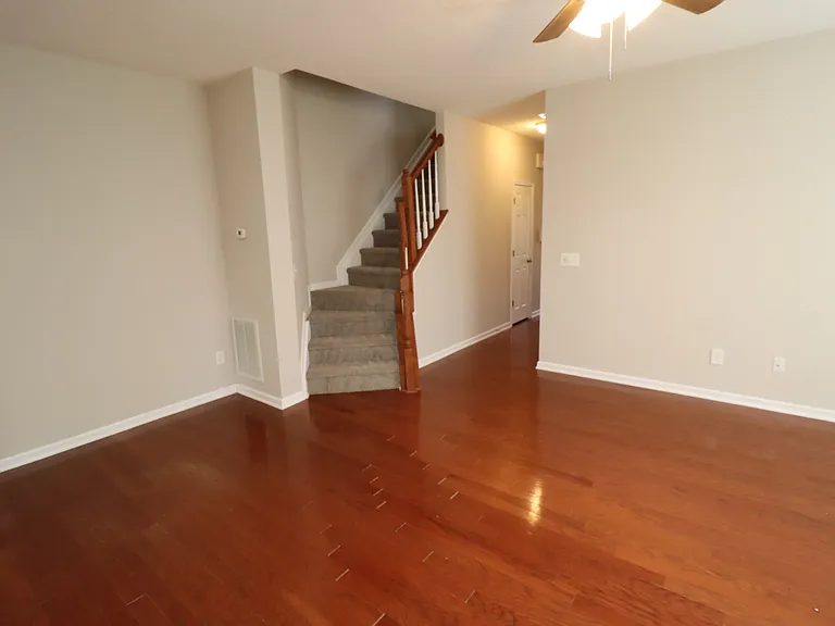 110 Fanwood Ct — Photo 24