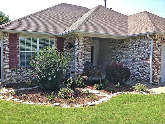 2nd image of 4200 S Redbud Ave W