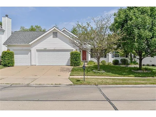 16357 Cherry Orchard Dr photo 1