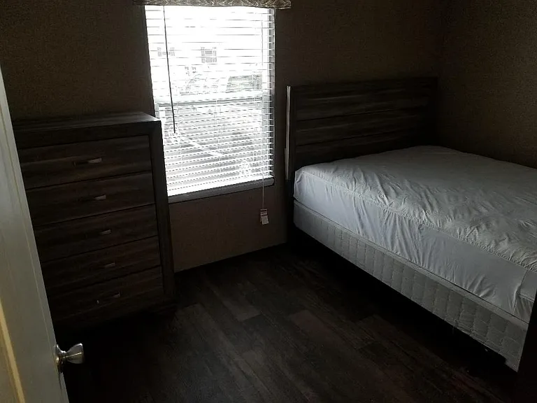 2021 Sam Houston Jones Pkwy — Photo 9