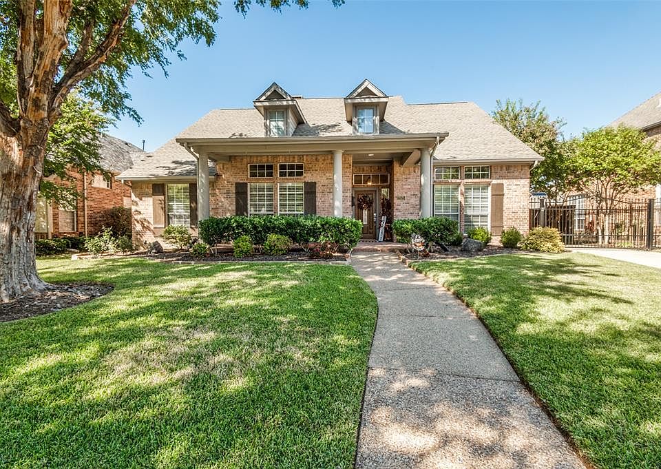 1st image of 2525 Sir Percival Ln