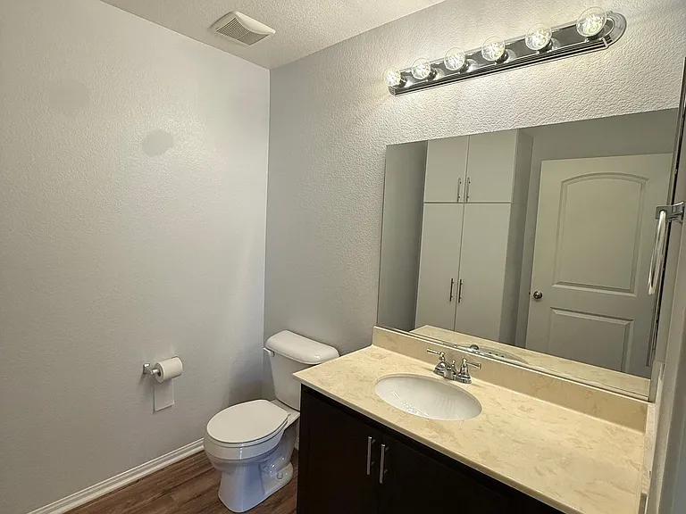 1460 Mockingbird Ct #3 — Photo 10