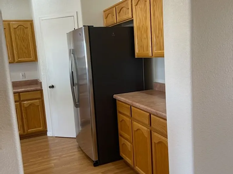 2561 Candlewood Dr — Photo 9