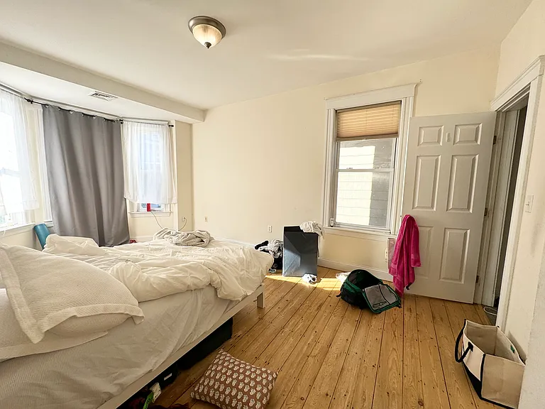 37 Hillside St #11 — Photo 5